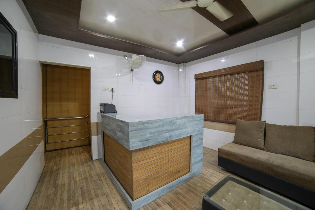 Rāipur Oyo Flagship Hotel Chandani מראה חיצוני תמונה
