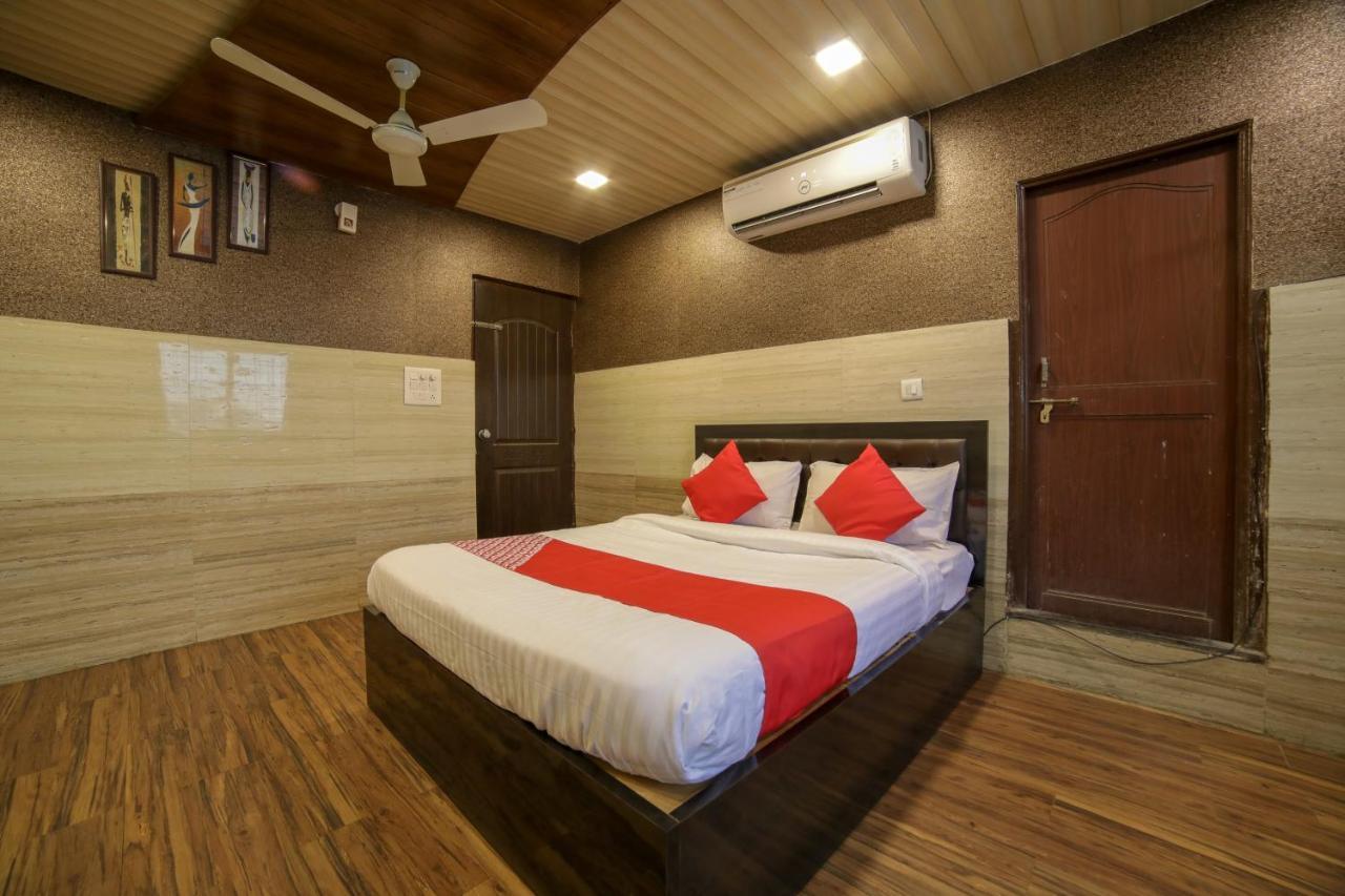 Rāipur Oyo Flagship Hotel Chandani מראה חיצוני תמונה